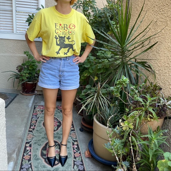 New vintage navy blue Versace satin/leather heels in original box - Picture 3 of 15